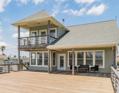 Deck Holiday